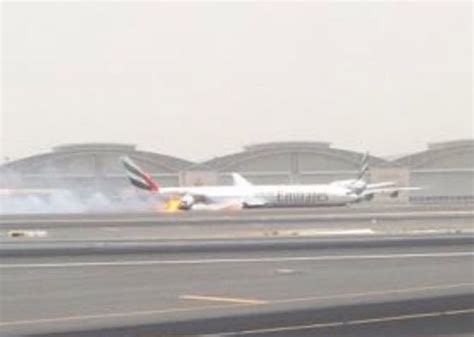 boeing 777 300er crash|Emirates airliner with 300 onboard crash lands in Dubai.